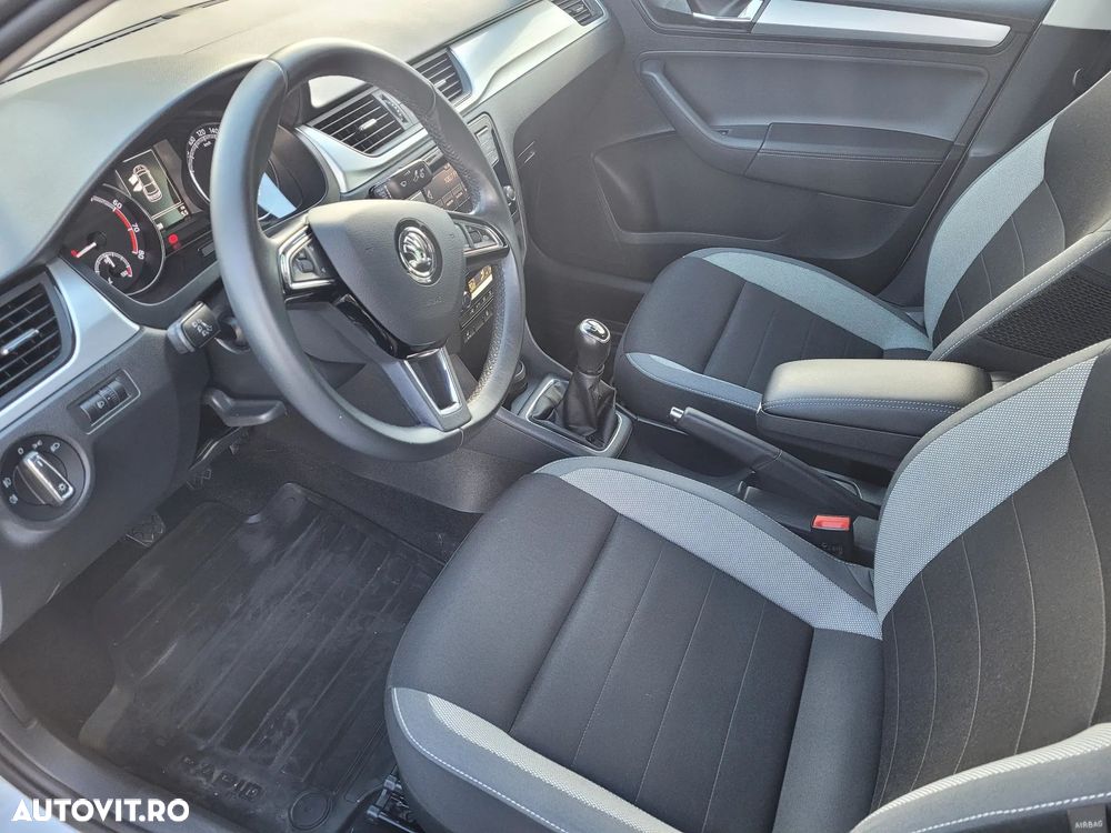 Skoda RAPID - 5