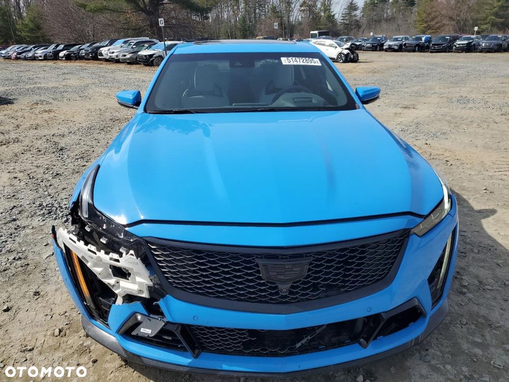 Cadillac CT5 - 2