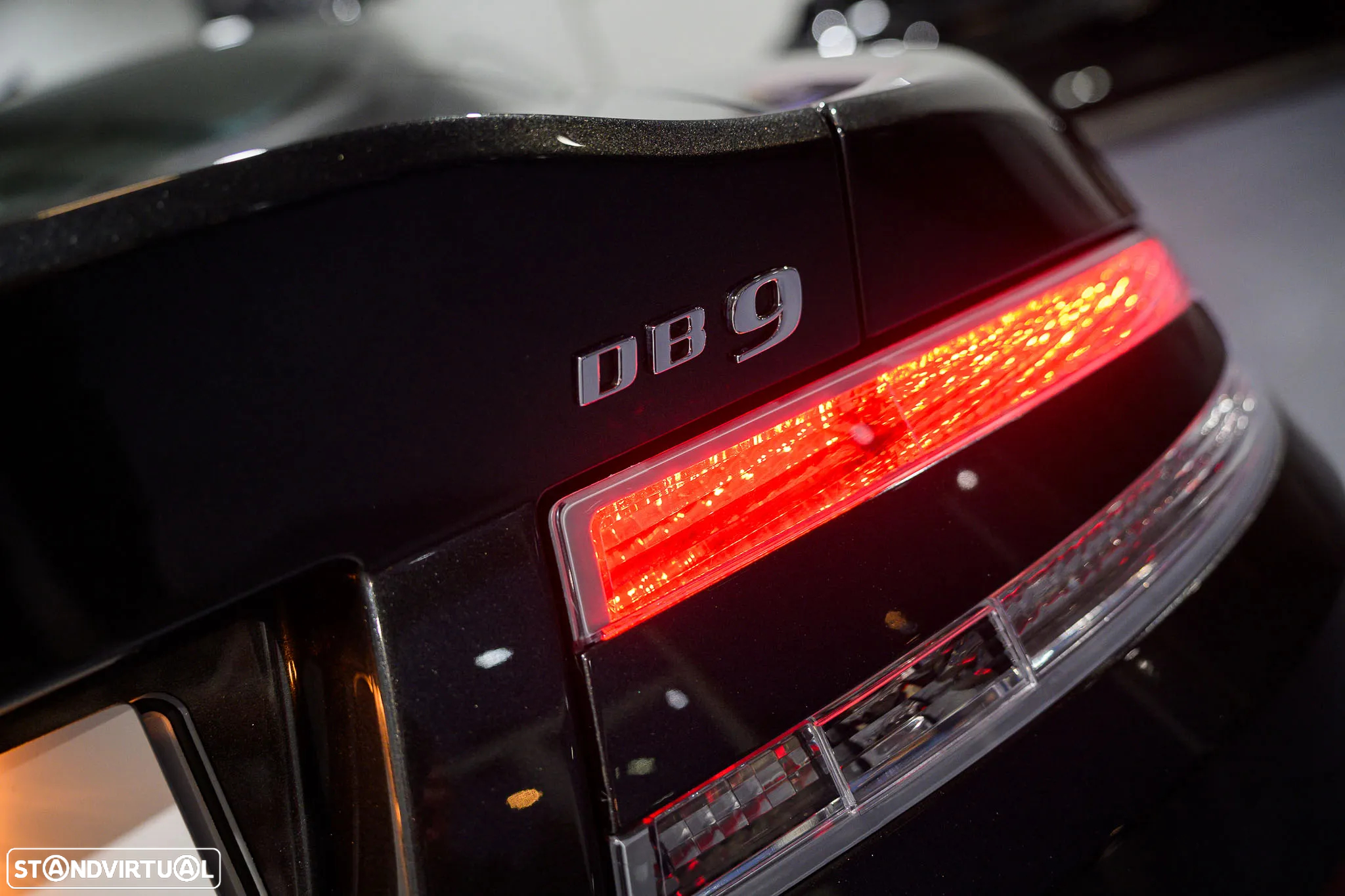 Aston Martin DB9 Coupe Touchtronic 2 - 10