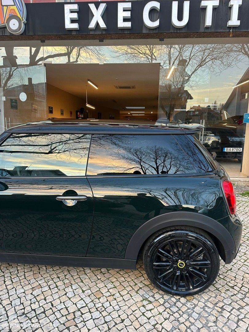 MINI 3 Portas Cooper SE Resolute Edition - 4