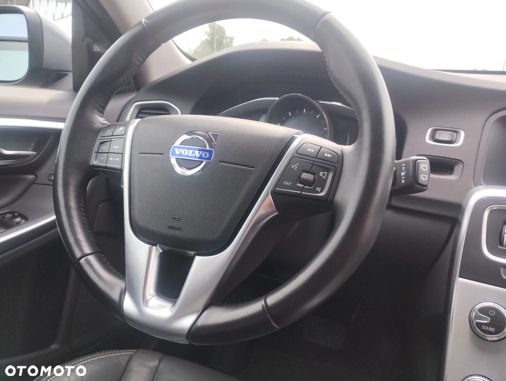 Volvo V60 - 23