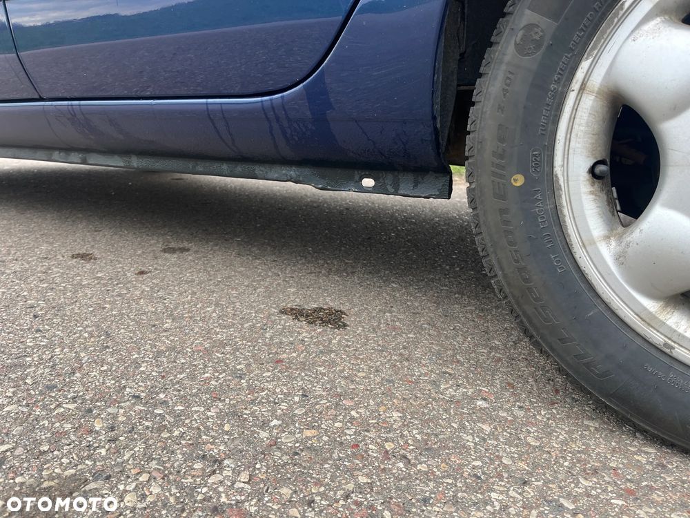 Renault Clio - 12