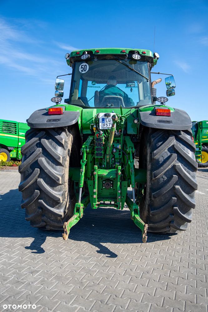 John Deere 7820 - 17