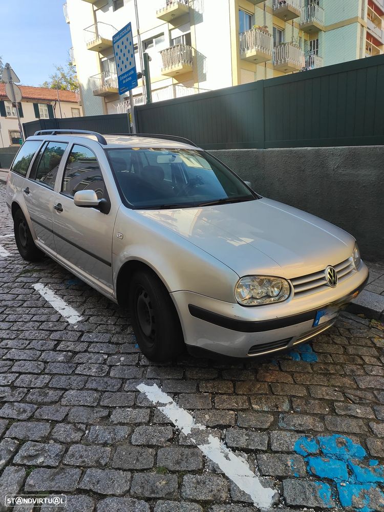 VW Golf Variant - 2