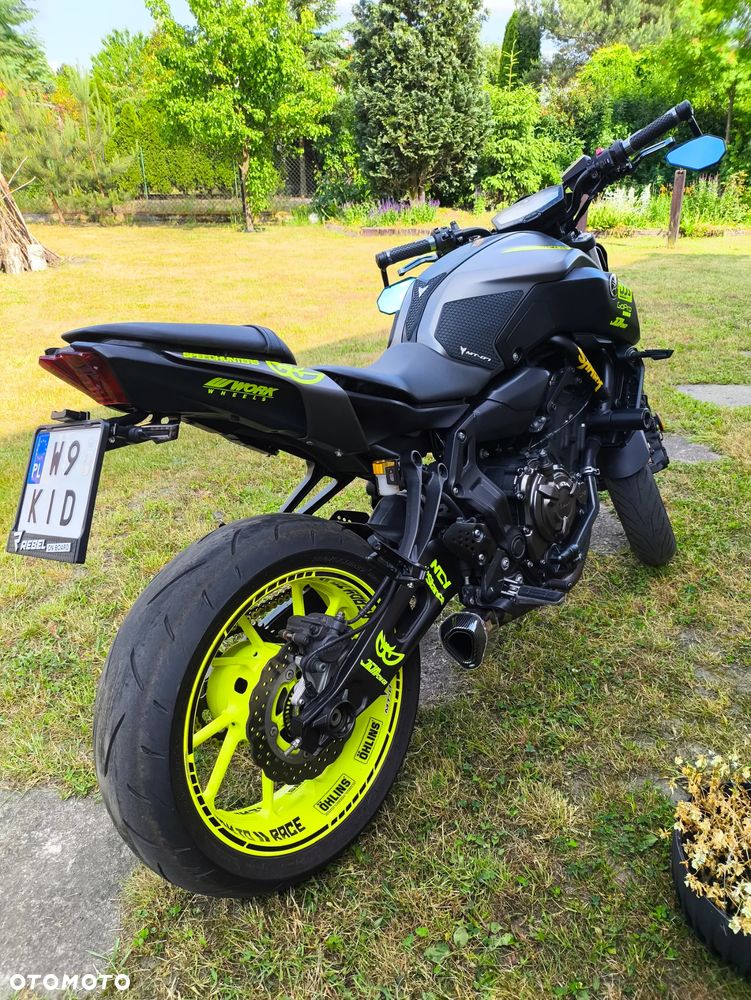 Yamaha MT - 17