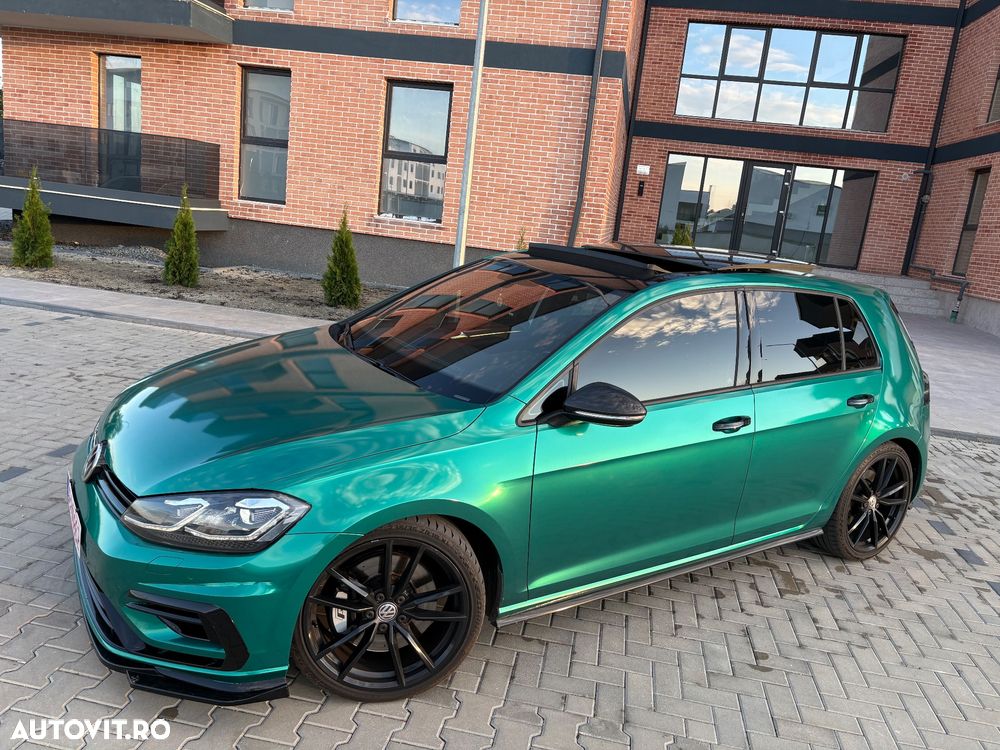 Volkswagen Golf R 4Motion (BlueMotion Technology) DSG - 1