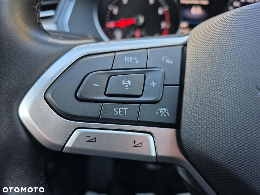 Volkswagen Passat Variant 1.5 TSI EVO Business DSG - 15