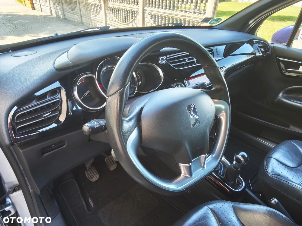 Citroën DS3 1.6 VTi SoChic - 23