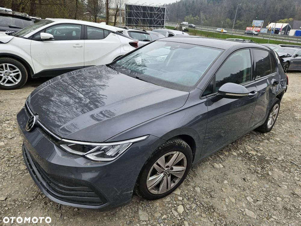 Volkswagen Golf 1.0 eTSI OPF DSG Life - 2
