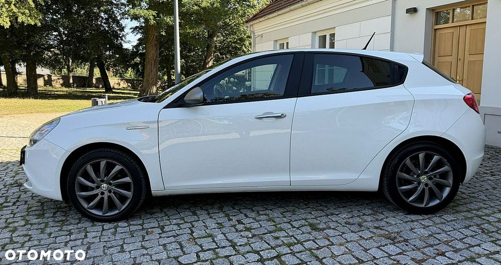 Alfa Romeo Giulietta - 6