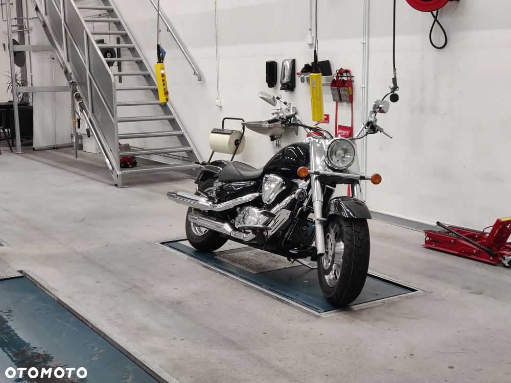 Suzuki VL 1500 Intruder LC - Boulevard C90 - 2