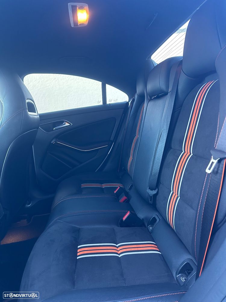 Mercedes-Benz CLA 200 CDI AMG Line - 13
