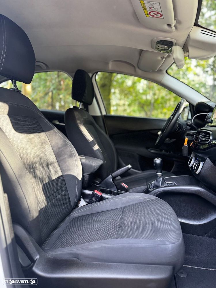 Fiat Tipo 1.3 MultiJet Life - 24