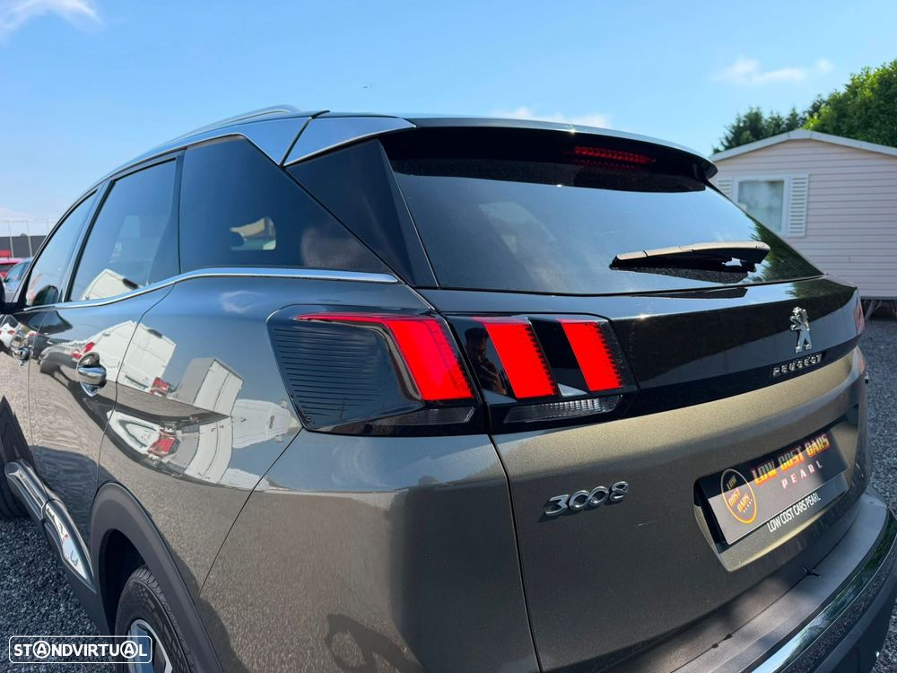 Peugeot 3008 1.5 BlueHDi GT Line EAT8 - 42