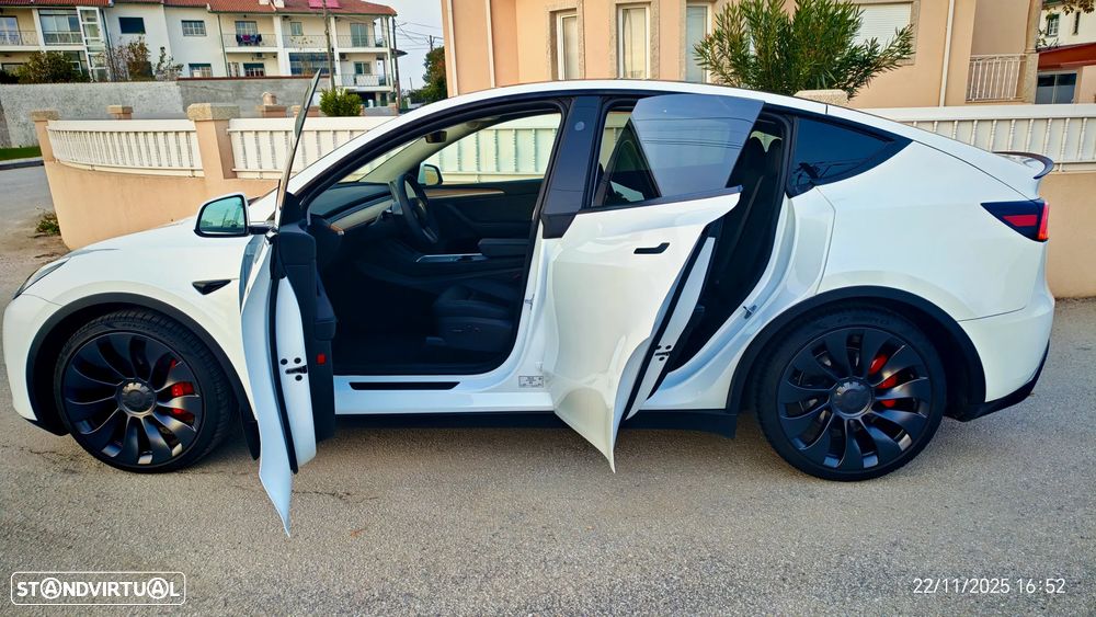 Tesla Model Y Performance Tração Integral - 4