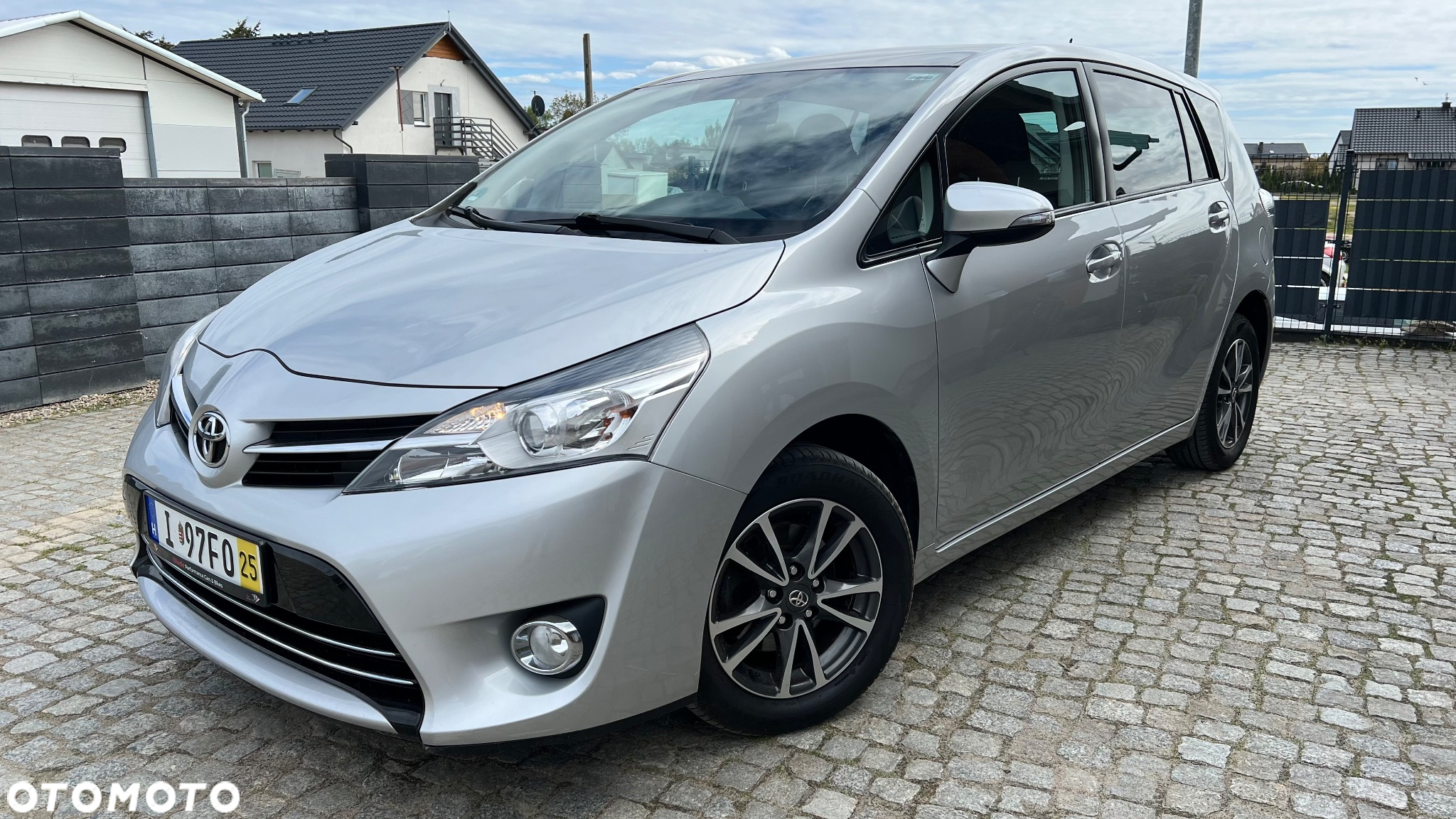 Toyota Verso 1.8 7-Sitzer Executive - 2