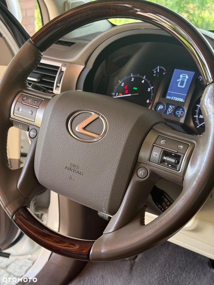 Lexus GX - 37