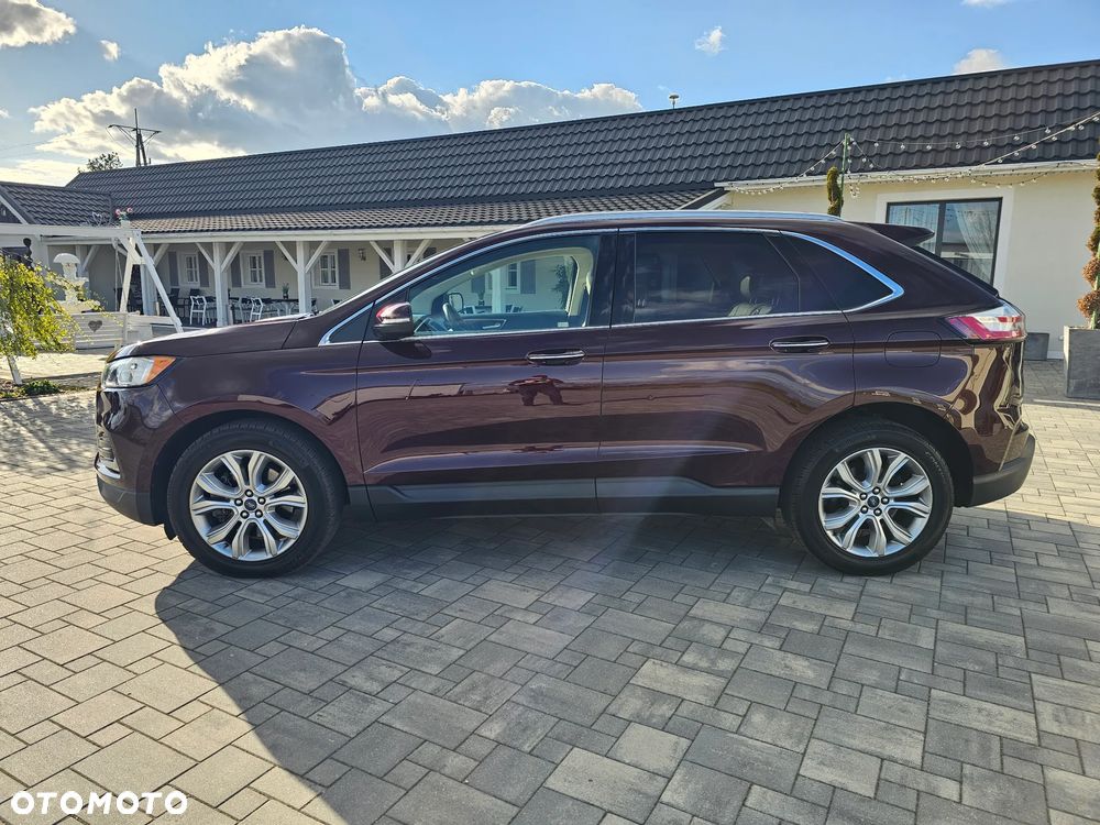 Ford Edge - 11