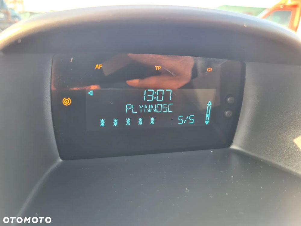 Ford Fiesta 1.25 Celebration - 25