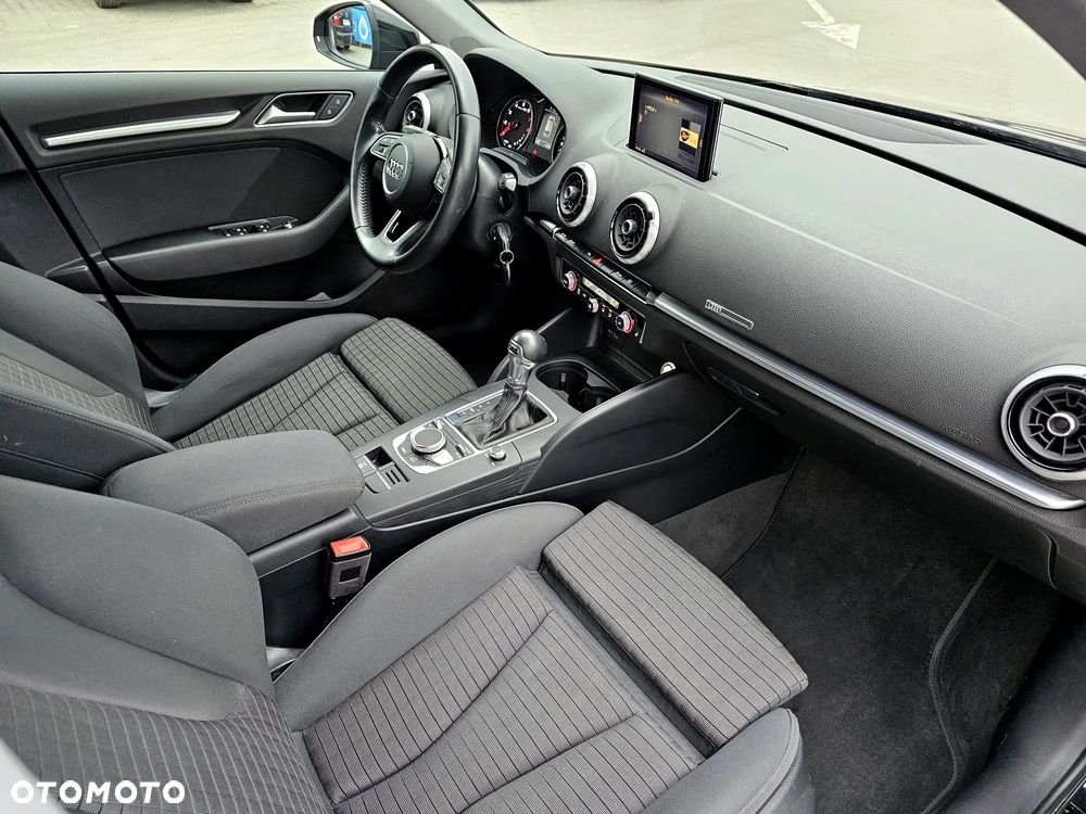 Audi A3 Sportback - 24