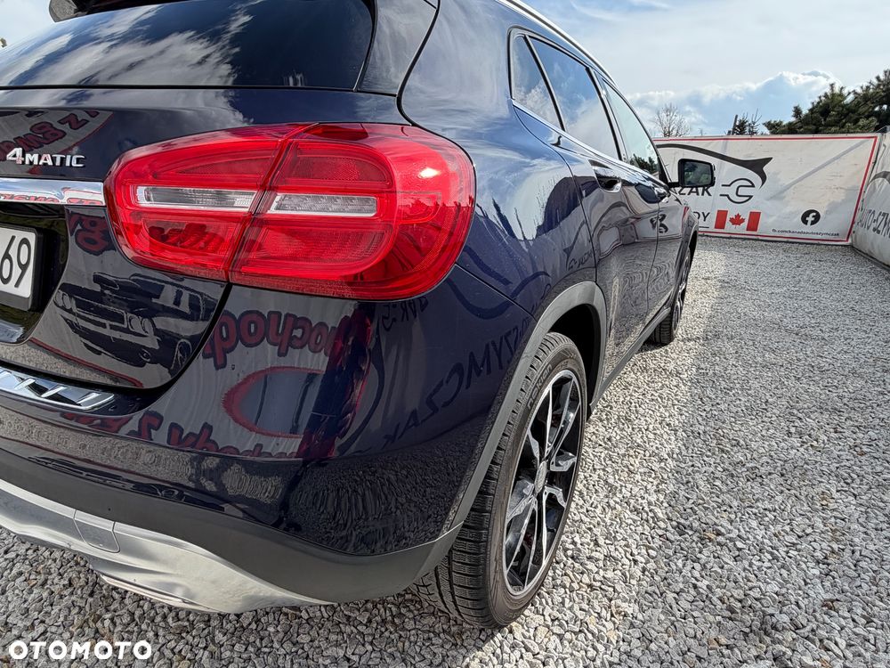 Mercedes-Benz GLA 250 4Matic 7G-DCT Edition 1 - 11