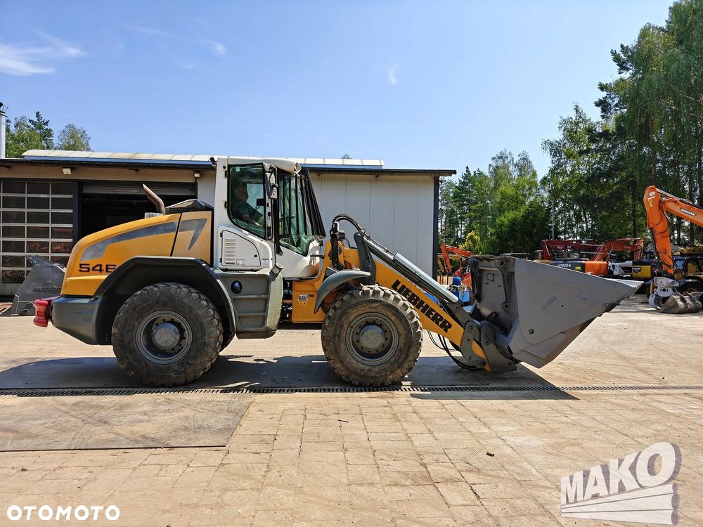 Liebherr L546 - 8