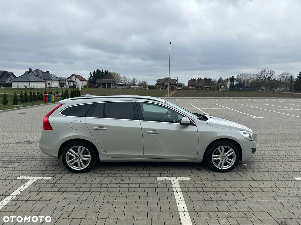 Volvo V60 D3 Edition - 6