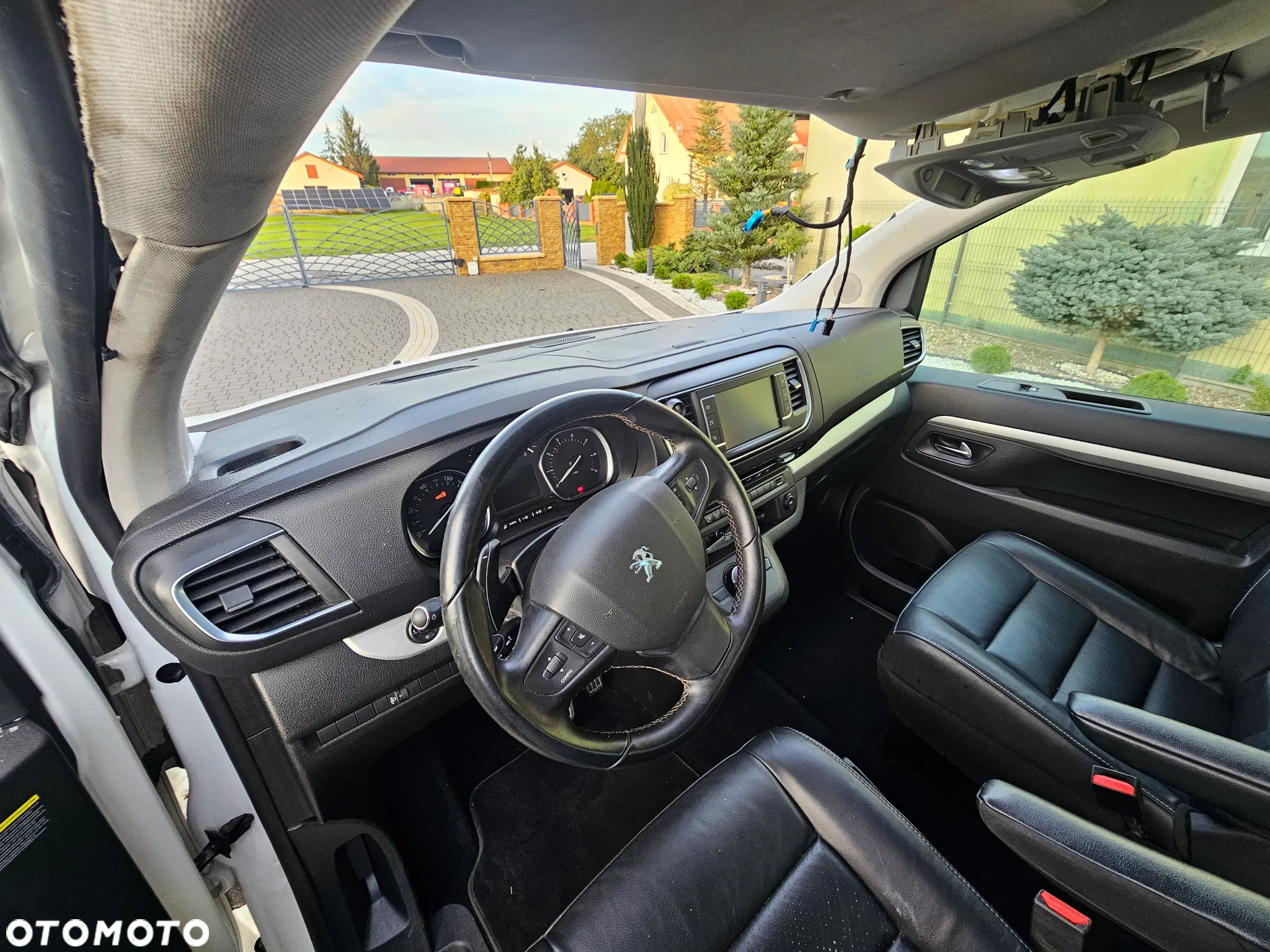 Peugeot Traveller 2.0 BlueHDi Long Business Vip - 10