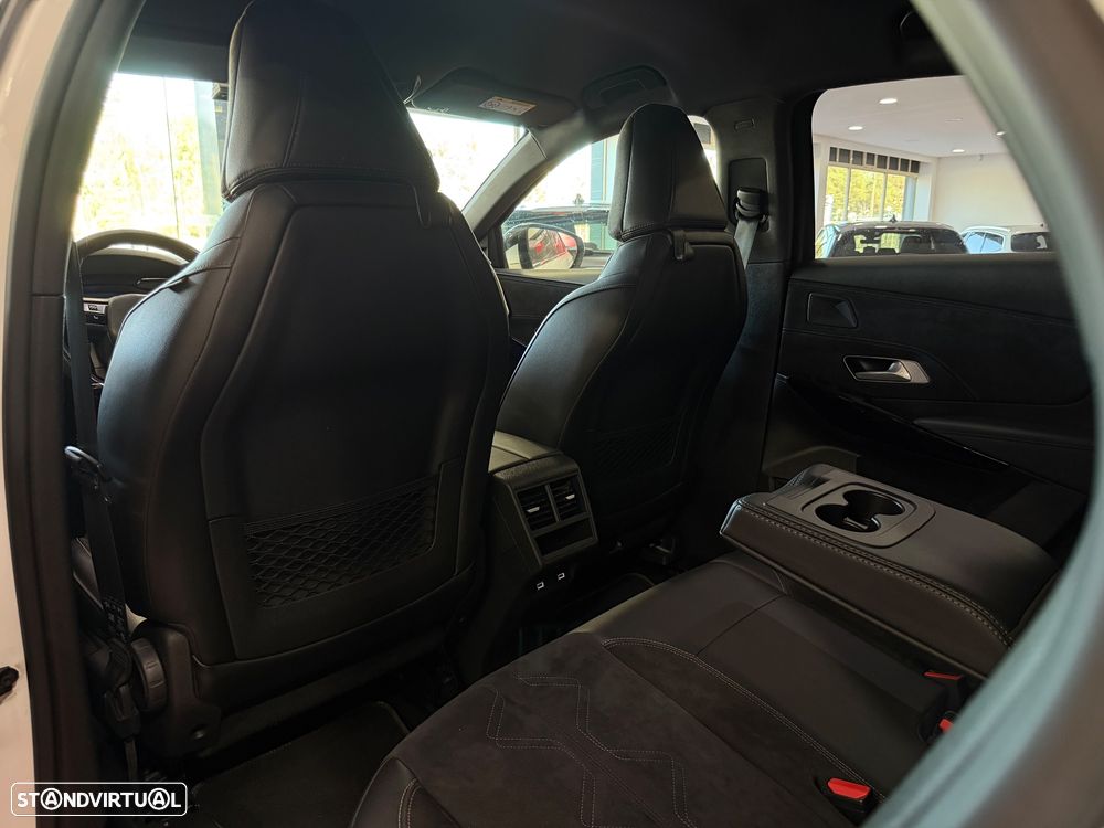 DS DS7 Crossback 1.5 BlueHDi Performance Line EAT8 - 38