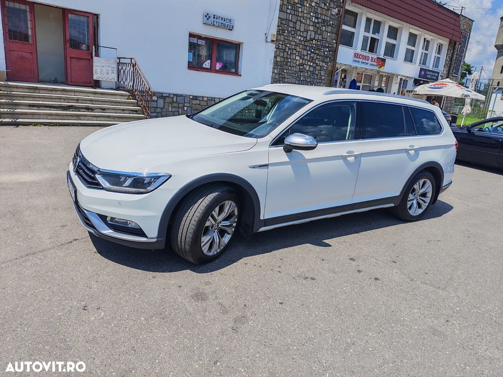 Volkswagen Passat Alltrack - 1