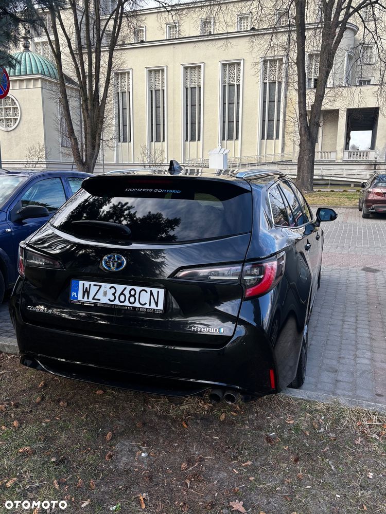 Toyota Corolla 2.0 Hybrid Executive - 3