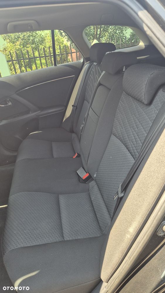Toyota Avensis 2.0 D-4D Sol+NAVI - 8