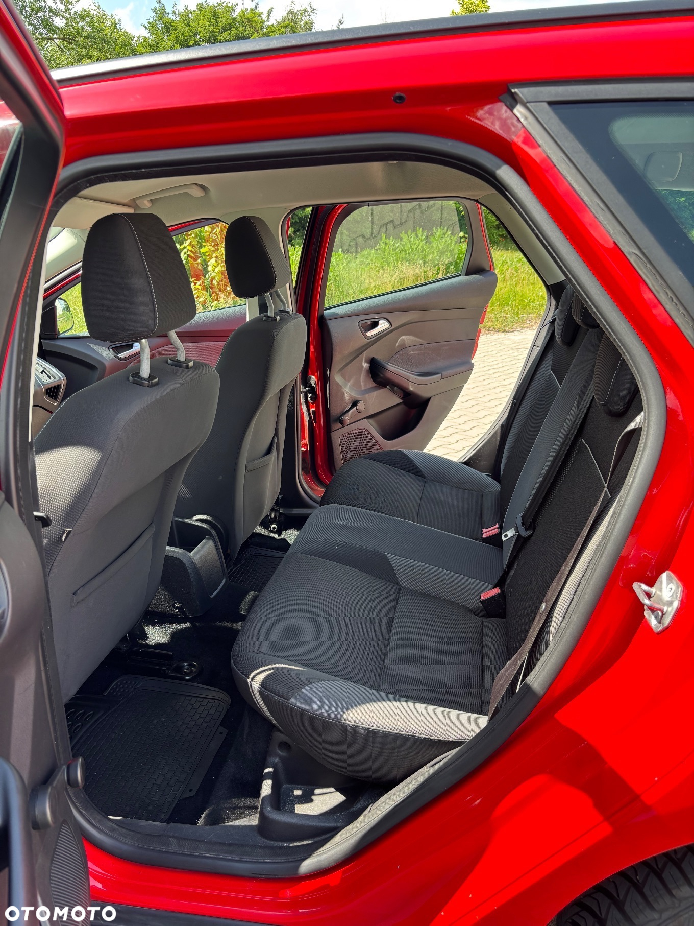 Ford Focus 1.6 TDCi ECOnetic 88g Start-Stopp-System Titanium - 16