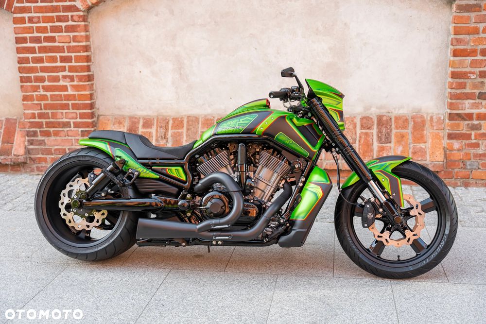 Harley-Davidson V-Rod Muscle - 3
