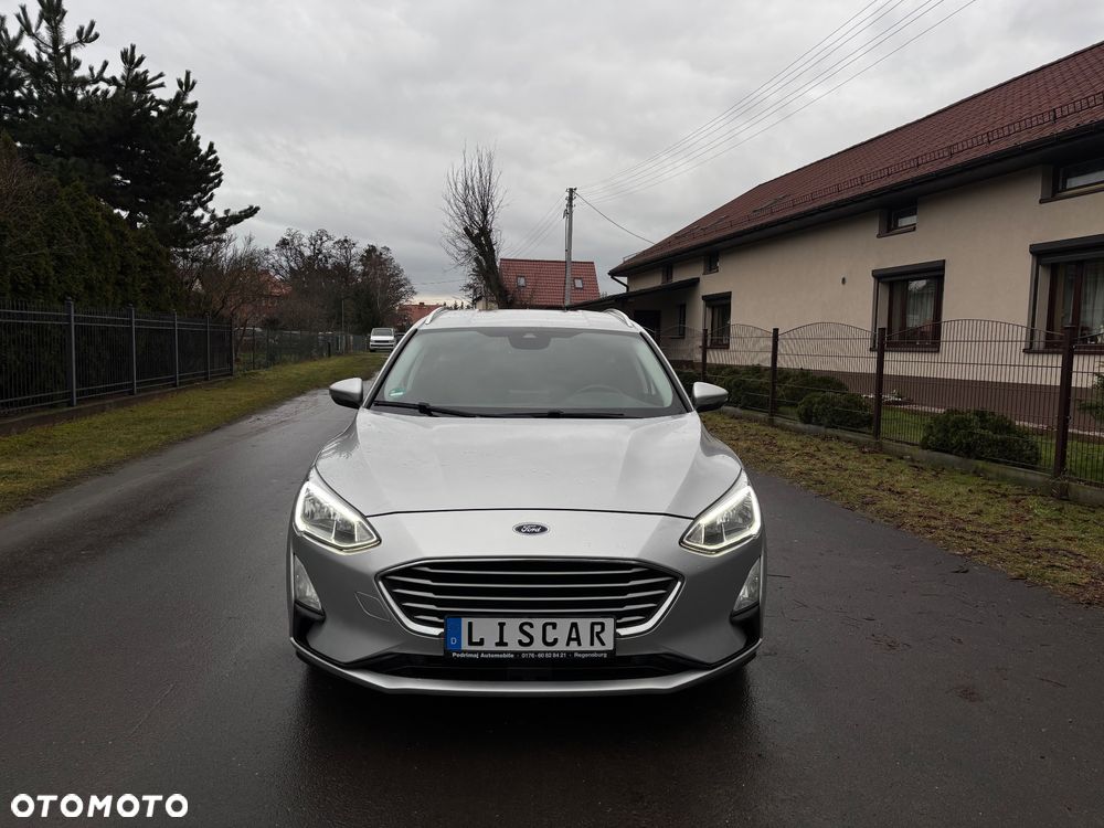 Ford Focus 1.5 EcoBlue STart-Stopp-System TITANIUM - 2