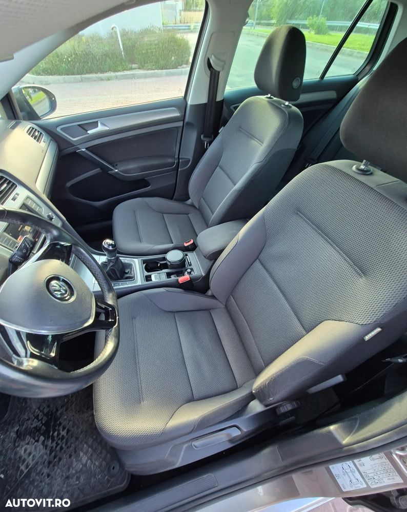 Volkswagen Golf 1.2 TSI BMT Comfortline - 7