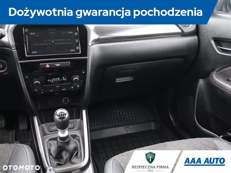 Suzuki Vitara - 10