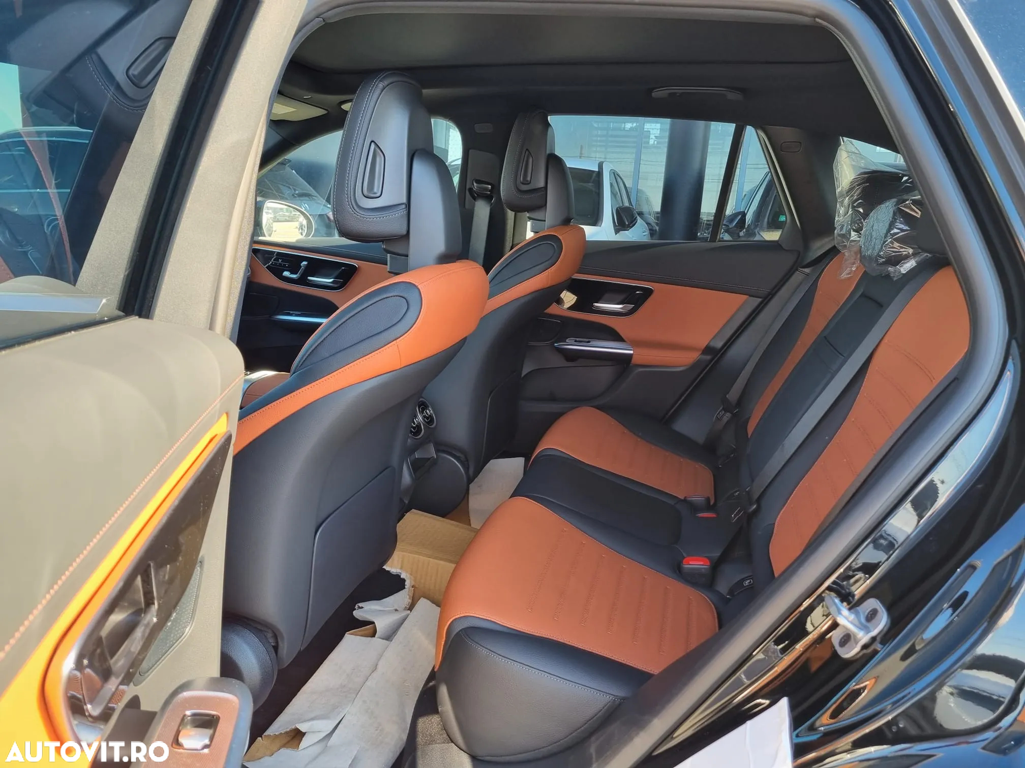 Mercedes-Benz GLC 220 d 4MATIC MHEV - 25