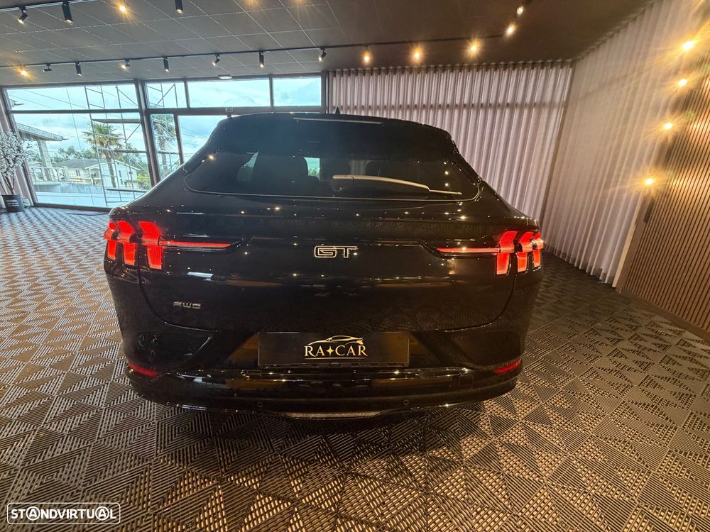Ford Mustang Mach-E 98.7 kWh GT AWD - 6