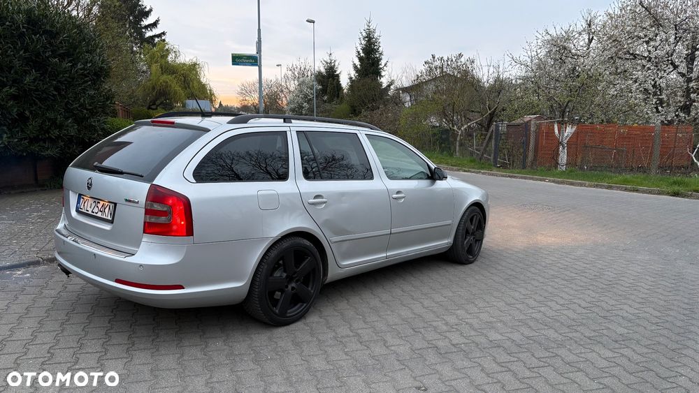 Skoda Octavia 2.0 TDI RS - 4