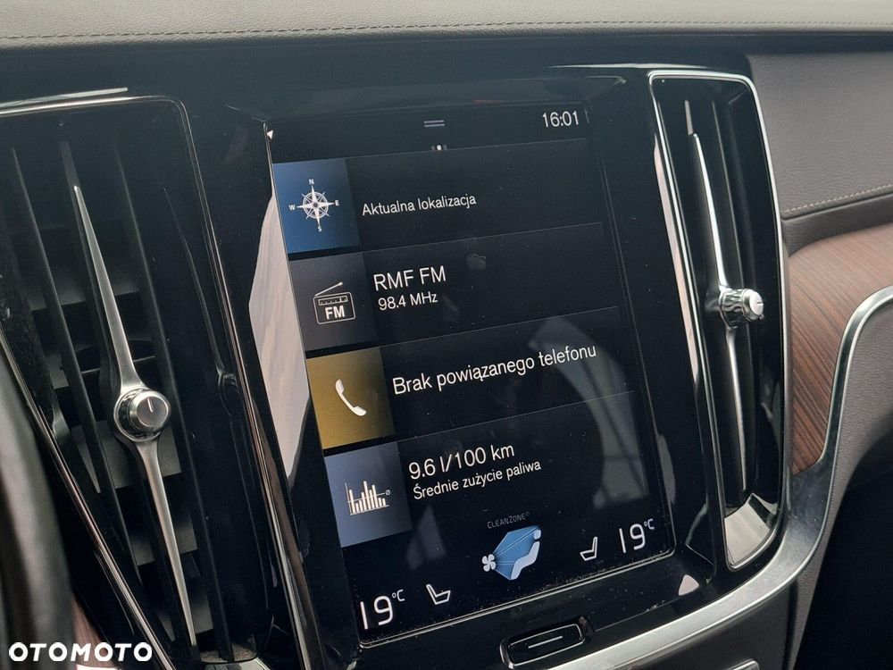 Volvo V60 T6 AWD Plug-In Hybrid Inscription Expression - 21