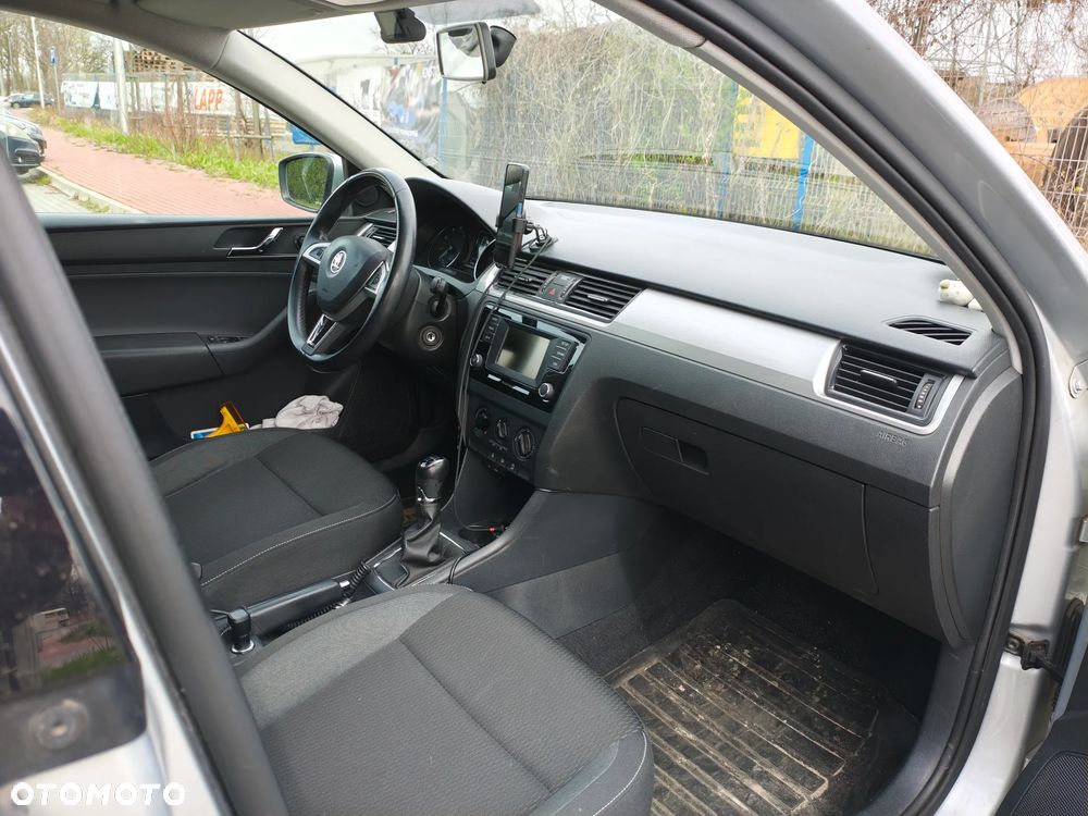 Skoda RAPID 1.2 TSI Ambition - 8