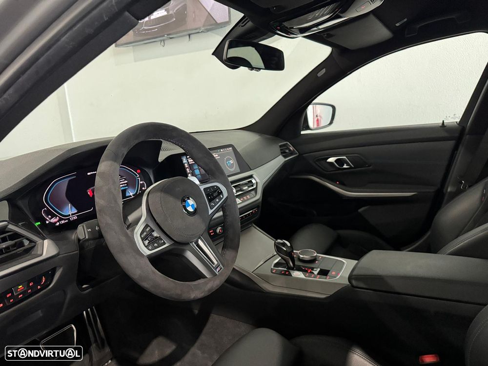 BMW 330 e Pack M Auto - 16