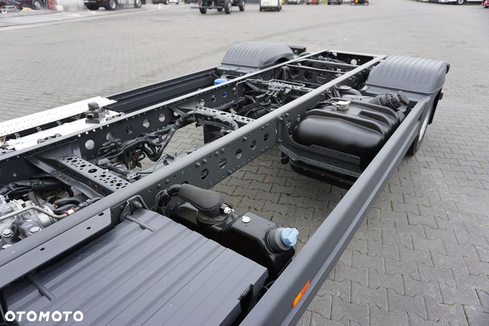 Mercedes-Benz ATEGO / 1224 / ACC / EURO 6 / PODWOZIE DO ZABUDOWY / DŁ. 4,8 M - 39