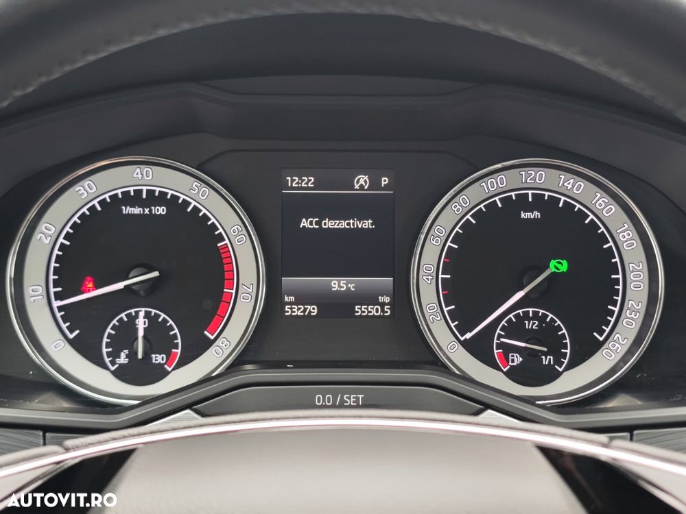 Skoda Superb 1.5 TSI DSG Ambition - 28