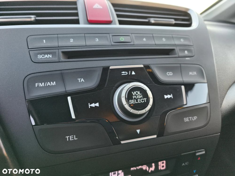 Honda Civic 1.8 Sport - 28