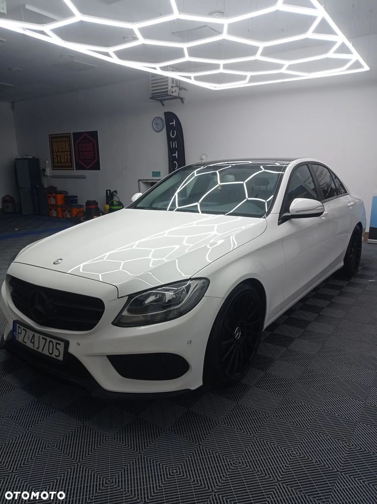 Mercedes-Benz Klasa C 200 CGI BlueEff Classic - 2