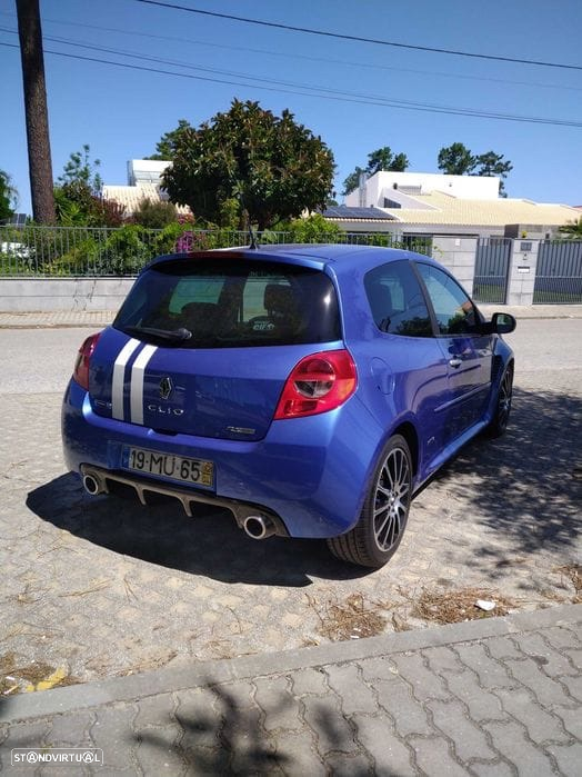 Renault Clio 2.0 16V RS - 6