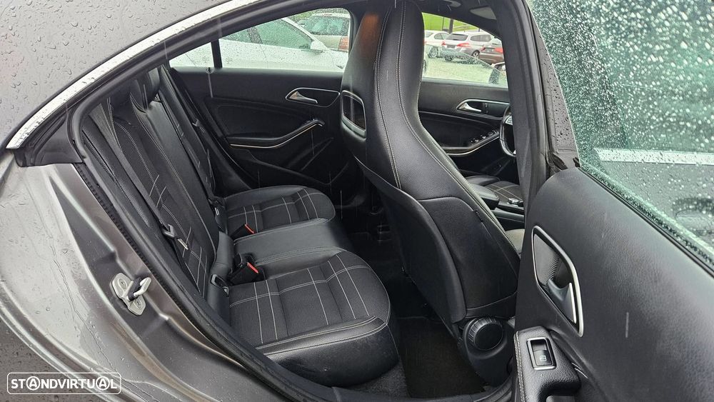 Mercedes-Benz CLA 180 (CDI) d Urban - 16