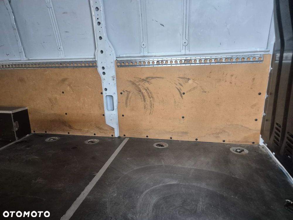 WYBITKA PAKI ZABUDOWA L4 RWD TYŁ NAPĘD MASTER III MOVANO B  NV400  10r.+ - 1